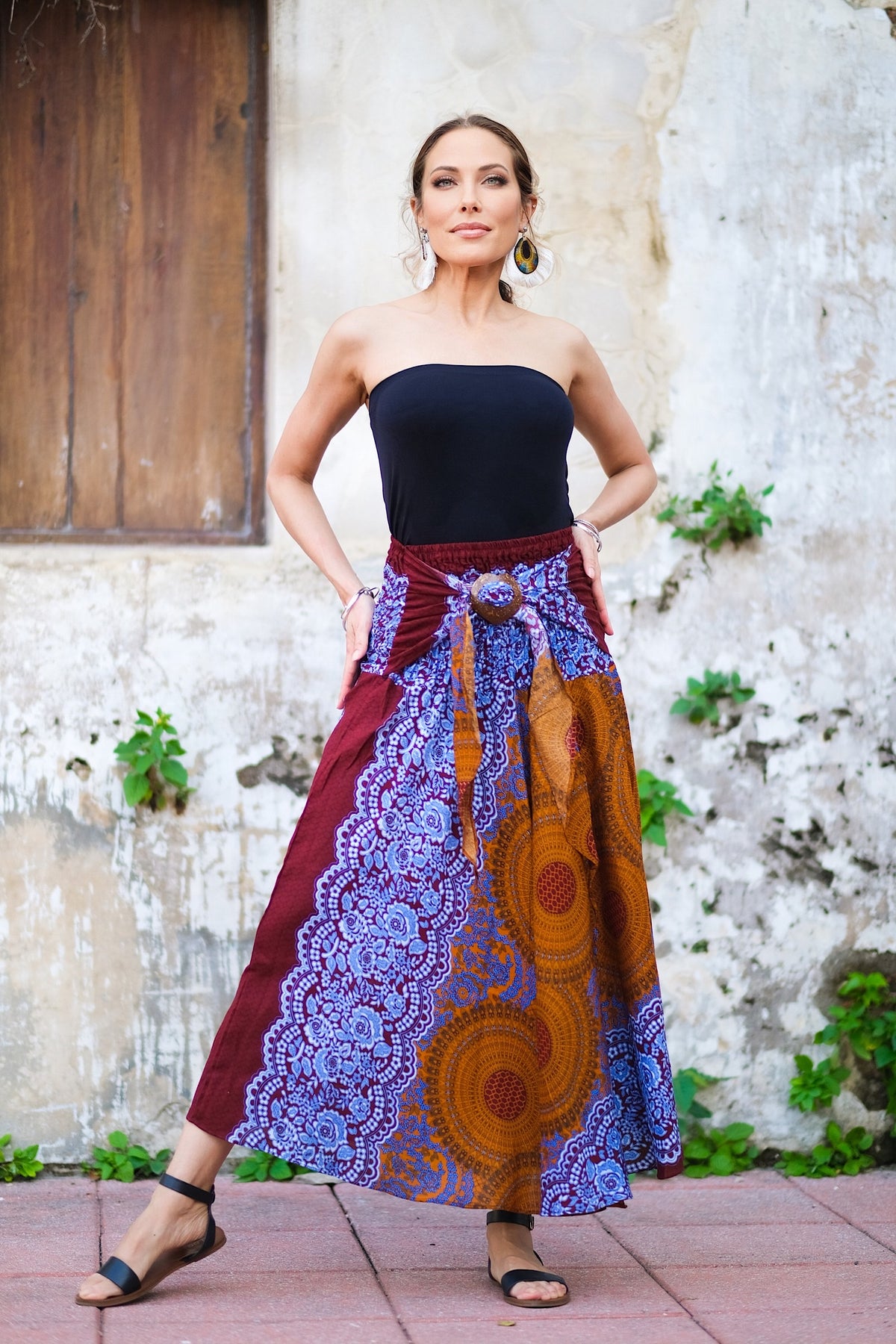 Jupe/Robe Convertible en rayonne, légère, douce et confortable, élastique à la taille permet de la porter aisément en toute occasion, parfaite pour le printemps ou une promenade en été, elle se porte en toute occasion, un incontournable à petit prix pour cette saison.