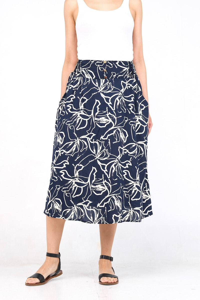Jupe ample en viscose légère, parfaite pour le confort estival avec sa taille élastique et ses poches pratiques.