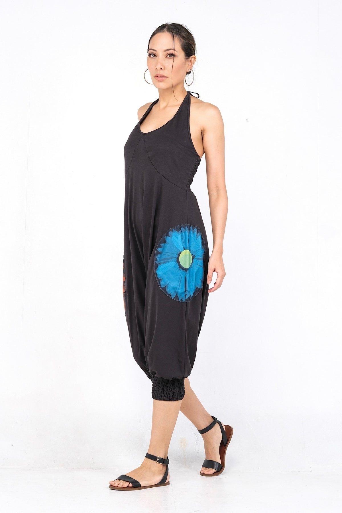 Combinaison Ava en coton noir, style bohème chic avec confort ultime, disponible chez Trop Belle Pour Toi.