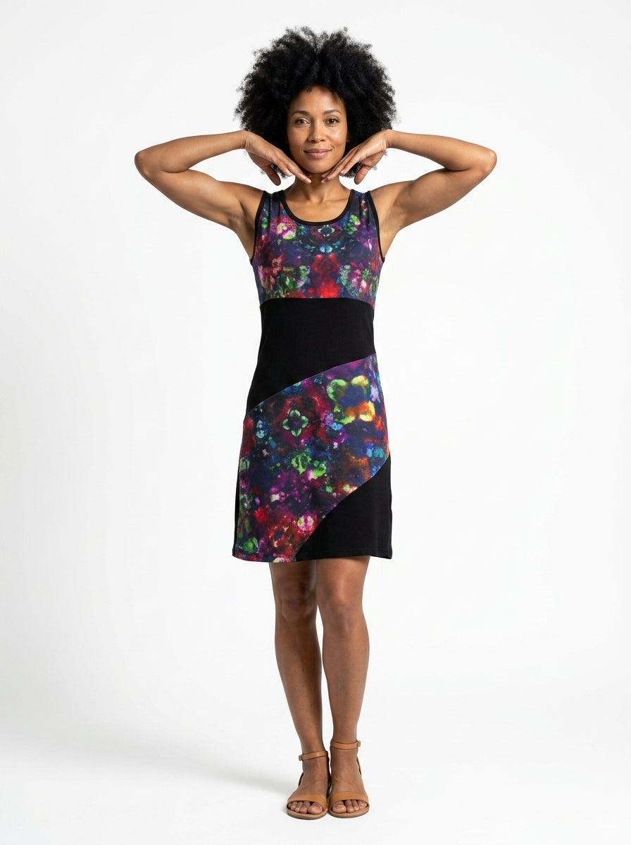 Robe Mia noire – robe femme ajustée sans manches, motif abstrait géométrique, viscose élasthanne