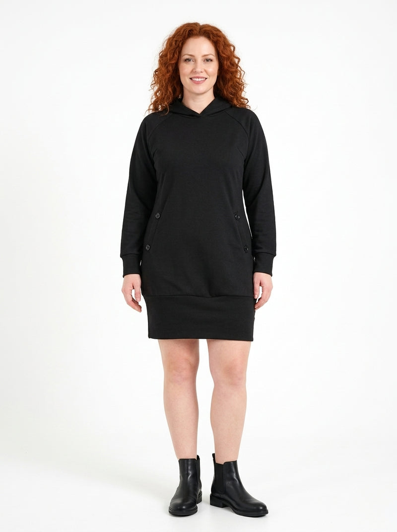 Robe Malya noire de face, longueur au-dessus du genou