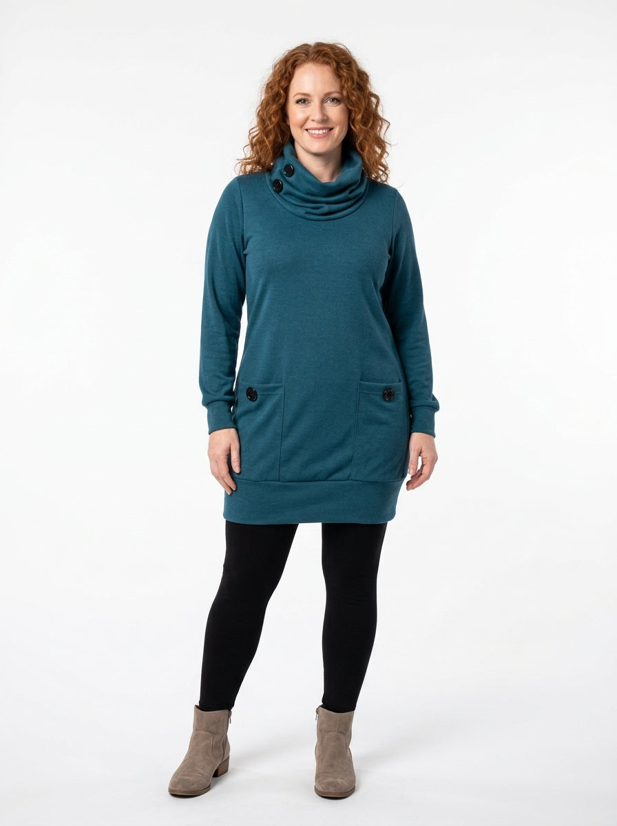 Robe-tunique Sylvia bleu canard de face, poches plaquées