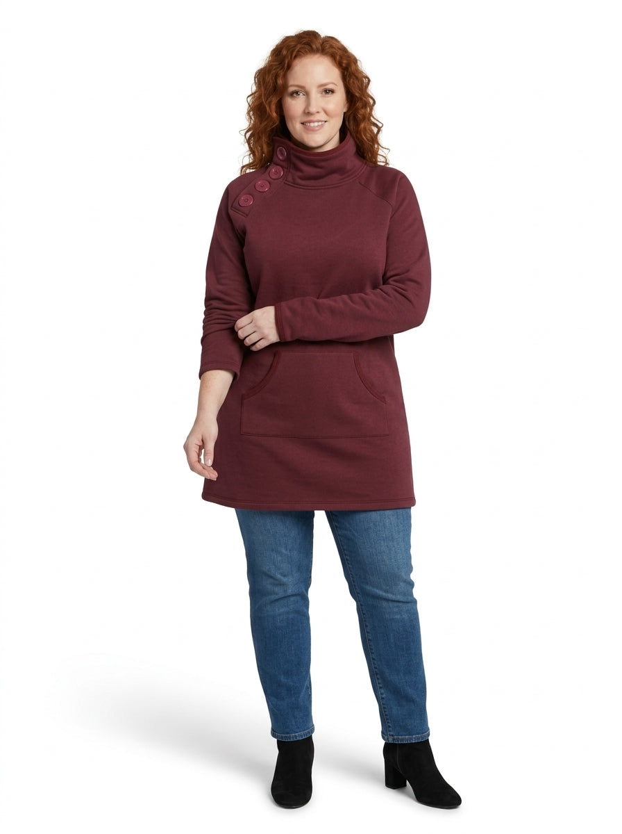 Robe Marie-Lys cerise de face, manches longues