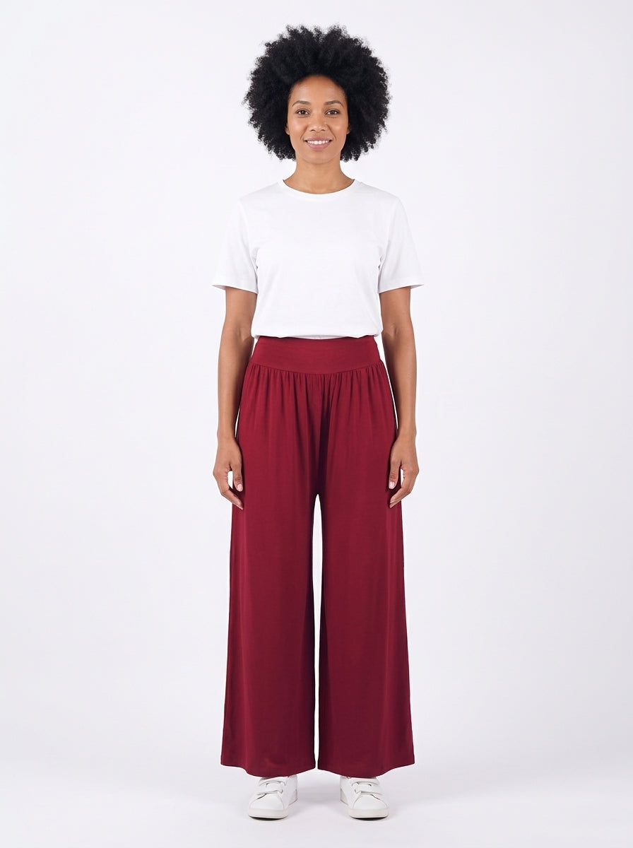 Pantalon Carla Long cerise, jambe large vue de face