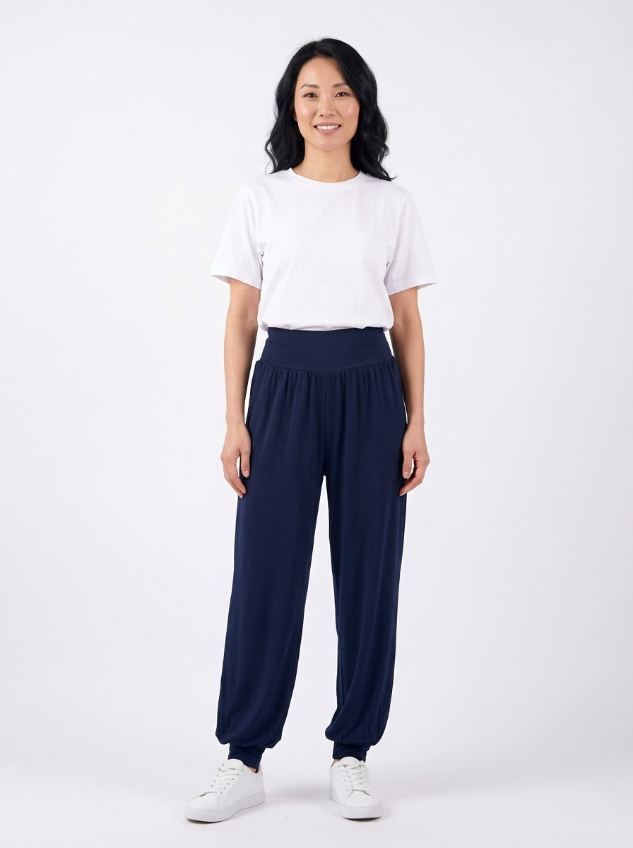 Pantalon Chloé Long bleu marin, bas resserré à la cheville