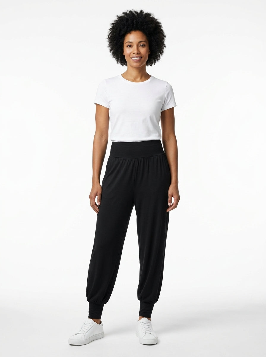 Pantalon Chloé Long noir, bas resserré à la cheville