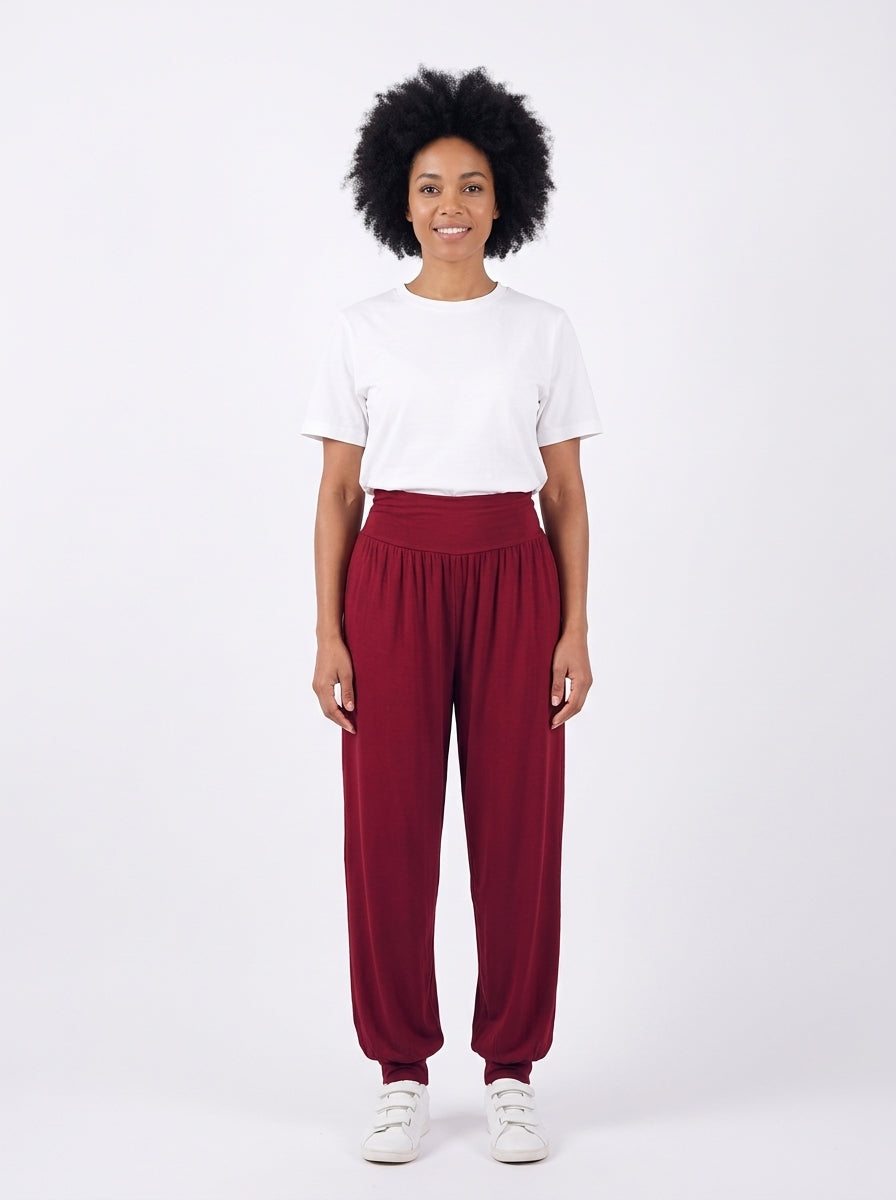 Pantalon Chloé Long cerise, bas resserré à la cheville